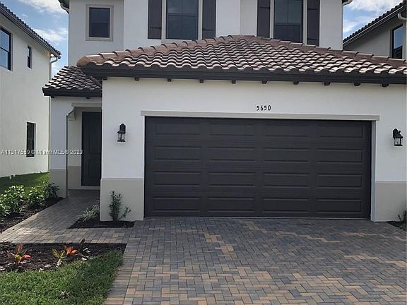3rd image of 5650 Agostino Way