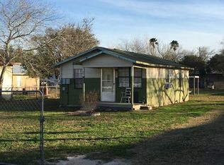 607 W Garza St, Hebbronville, TX 78361