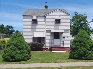 20131 Naumann Ave, Euclid, OH 44123