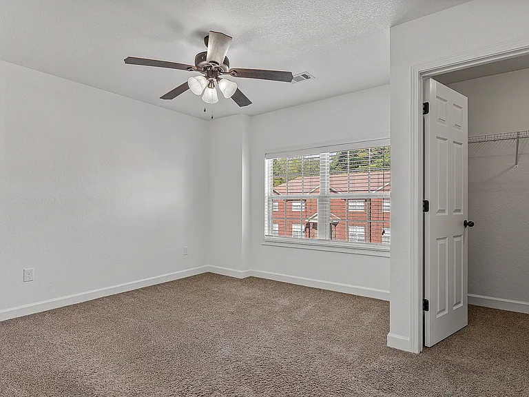 Primary Bedroom| Deerfield Crossing| Townhome