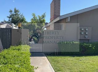 602 W Barstow Ave APT 104, Clovis, CA 93612