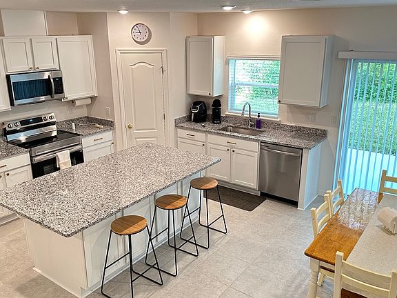 2nd image of 3285 Penny Cove Ln