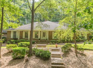 104 Lake Estates Dr, Hattiesburg, MS 39402