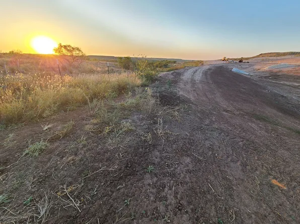 7009 Windridge Pl, Amarillo, TX 79109