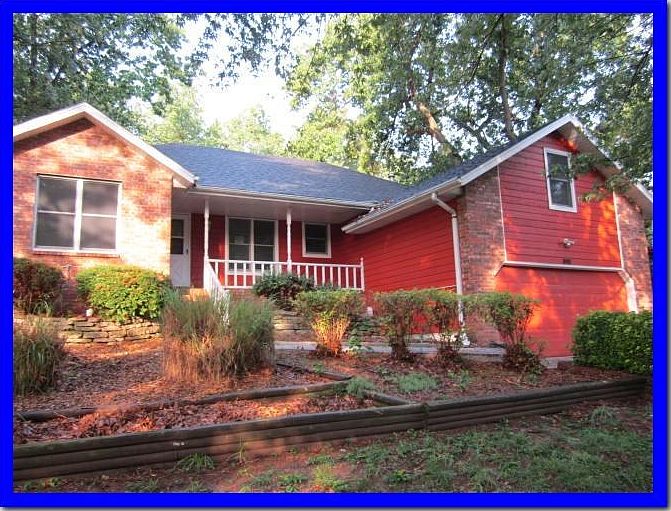 1st image of 890 S Mission Cir