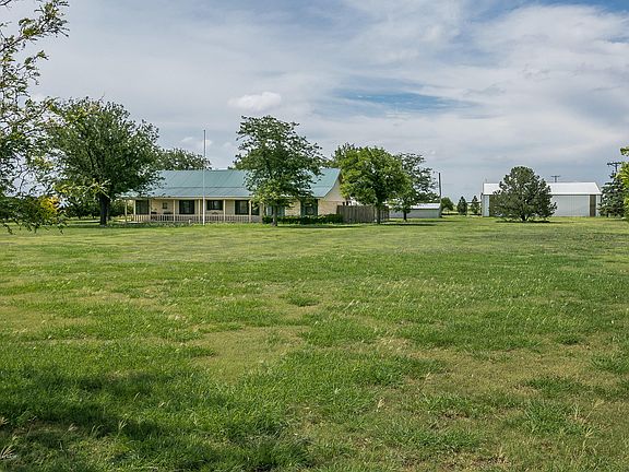 3rd image of 11828 E County Road 34