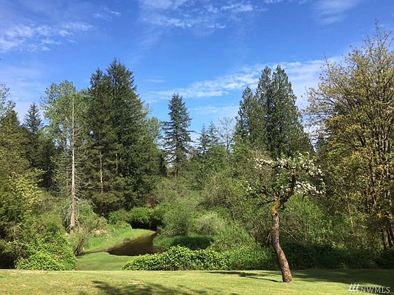 2nd image of 13420 Bear Creek Rd NE