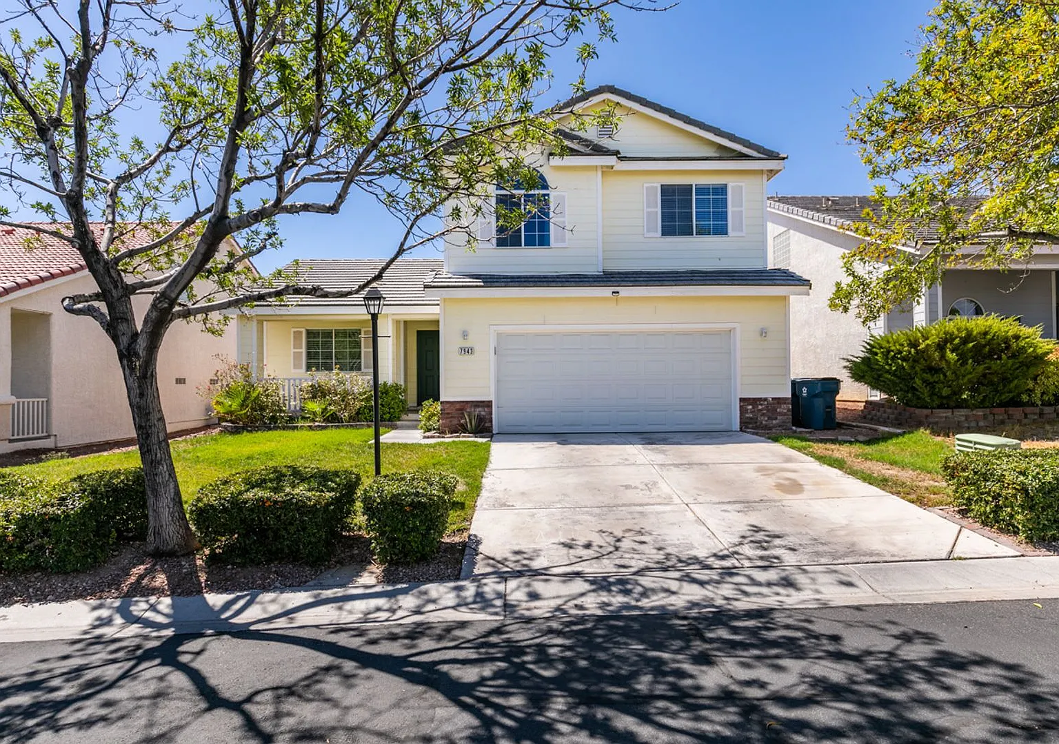 Highly Upgraded with Bedroom and Full Bathroom Downstairs / 4bd, 3bth — Photo 1