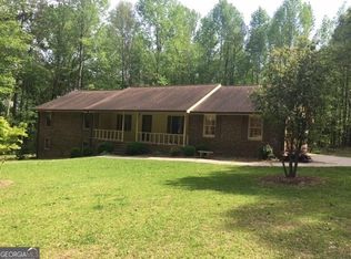 511 Ringer Rd, Carrollton, GA 30116