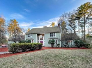 10 Stanton Cir, Boxford, MA 01921