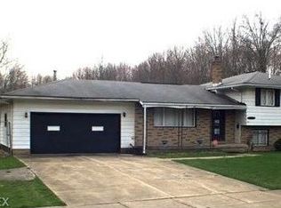 1821 Jackson St SW, Warren, OH