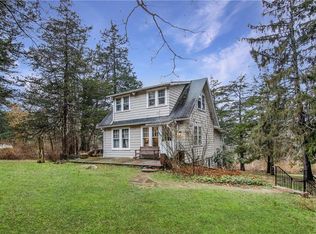3028 Oak St, Mohegan Lake, NY 10547