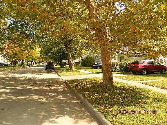 5th image of 29065 Powers St