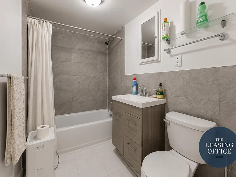 238 E 82nd St #1B — Photo 10