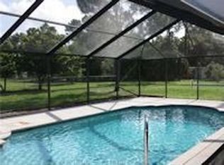 8941 Rodeo Dr, Lake Worth, FL 33467