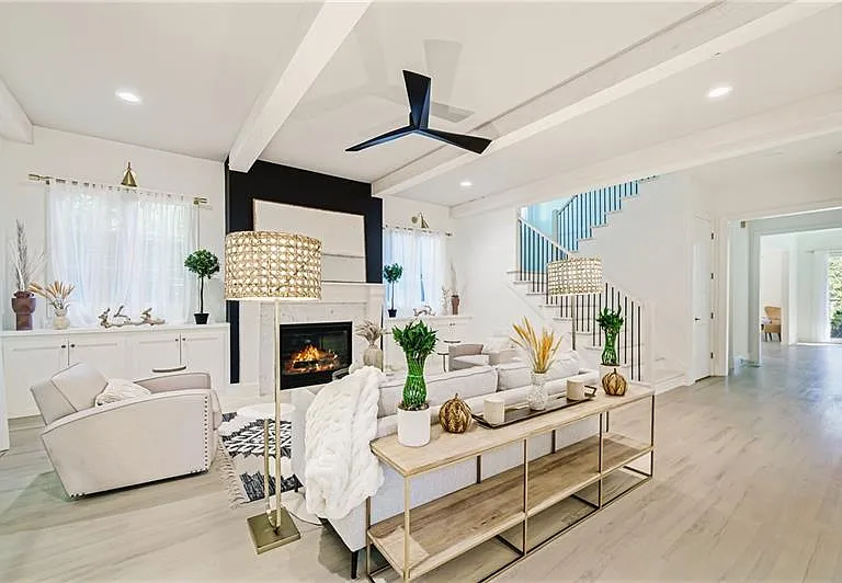 538 Park Dr NE — Photo 18