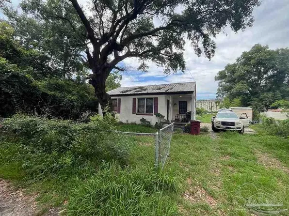 7174 Admiral Halsey Ct, Milton, FL 32583