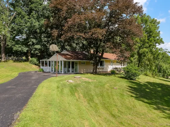 3385 Wagner Rd, Allison Park, PA 15101