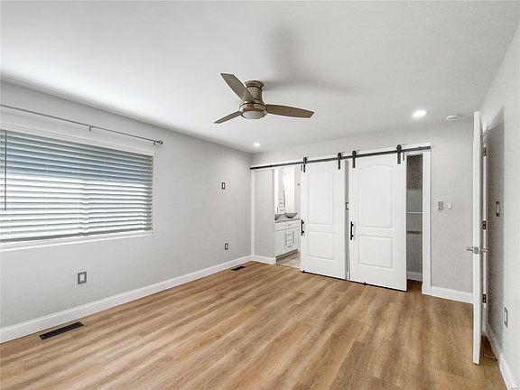 4th image of 1716 Woodstream Ct