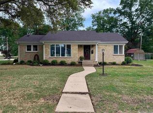 1808 Granvue Dr, Stuttgart, AR 72160