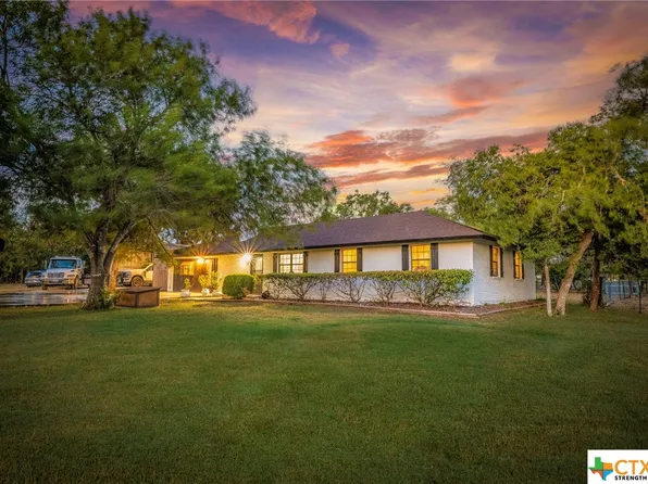 965 Spotted Horse Trl, Dale, TX 78616