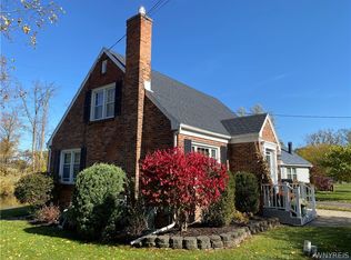 615 Ellicott Creek Rd, Tonawanda, NY 14150