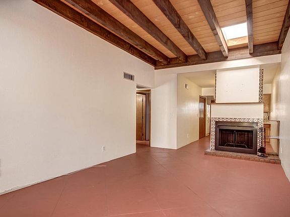3rd image of 3065 N Sparkman Blvd