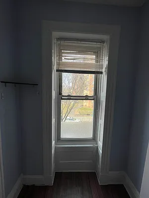 Rented by Rental Solutions Inc | media 9