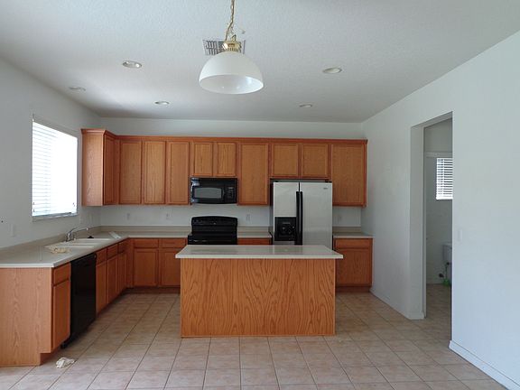 2nd image of 16747 Sunrise Vista Dr