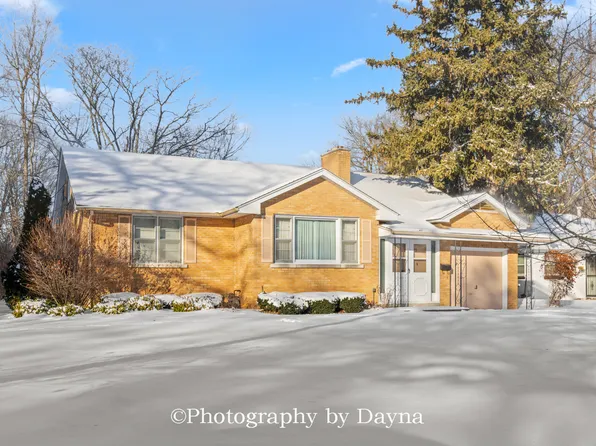 995 Justine Dr, Kankakee, IL 60901