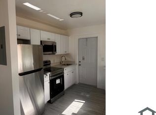 100 SE 10th Ave APT 1, Pompano Beach, FL 33060