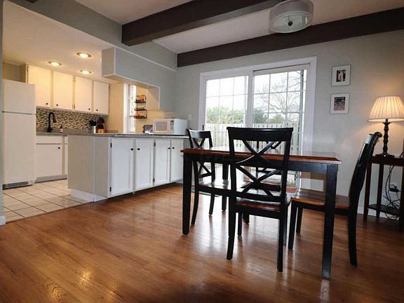 5th image of 149 Brandywine Dr #5