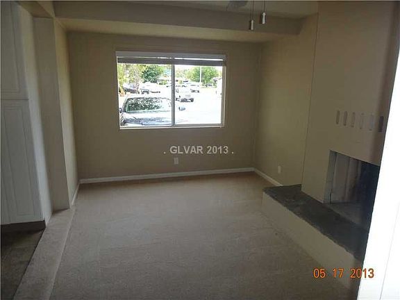 3rd image of 1308 Scenic Way