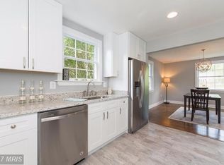 8411 Allison Ln, Rosedale, MD 21237