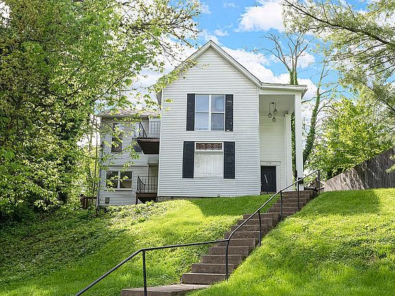 2nd image of 1103 Delta Ave