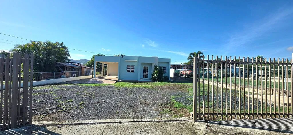 2 bed, 1.0 bath, 550 sqft, $1,350 — Photo 2