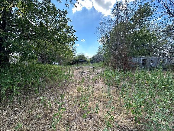 3rd image of 1194 County Road 151a