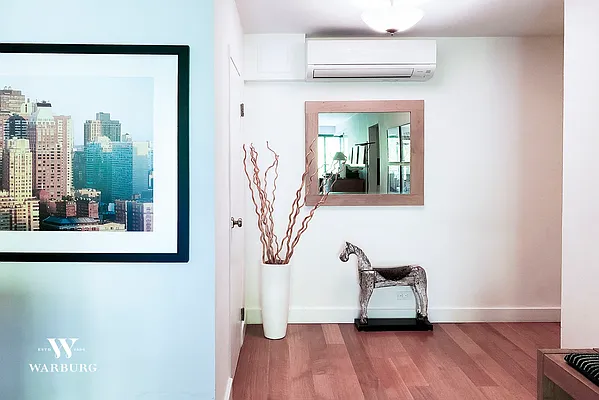 Rented by Warburg | media 12