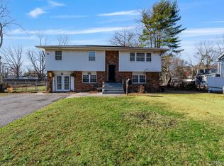 44 3rd St, Brentwood, NY 11717