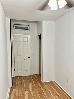 Rented by Brick&Mortar | media 35