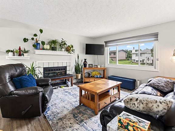 5th image of 19018 Morrissey Cir