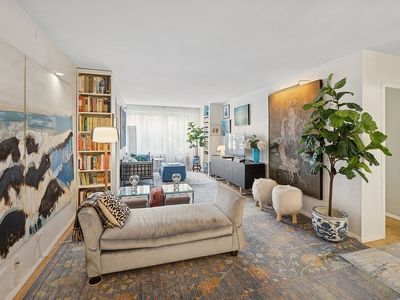 401 E 74th St APT 2A, New York, NY, 10021