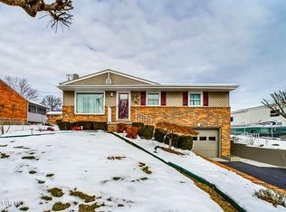 1077 Rice Ln, Church Hill, TN 37642