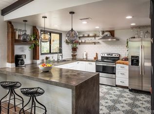 22344 Jans Oak Vw, Ramona, CA 92065