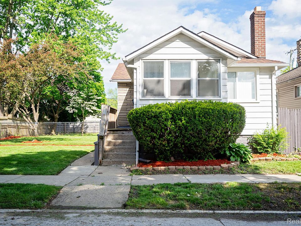 1st image of 1620 Ferris Ave