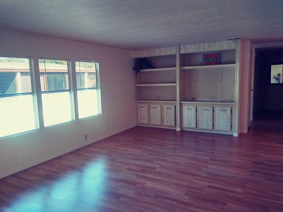4th image of 72 San Luis Obispo