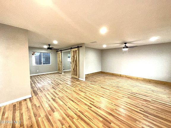 3rd image of 10808 Opalstone St