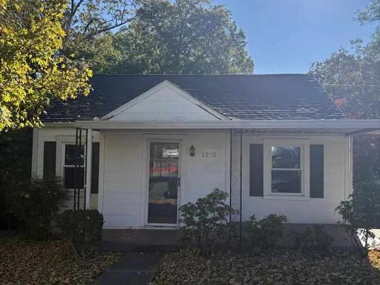 1270 People St NE — Photo 1