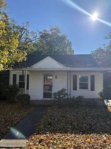 1270 People St NE Photo 1