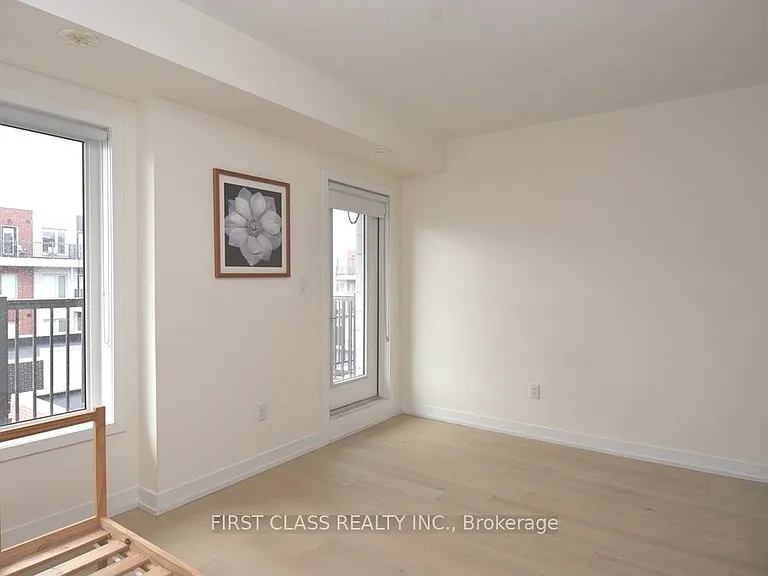 88 William Duncan Rd — Photo 15
